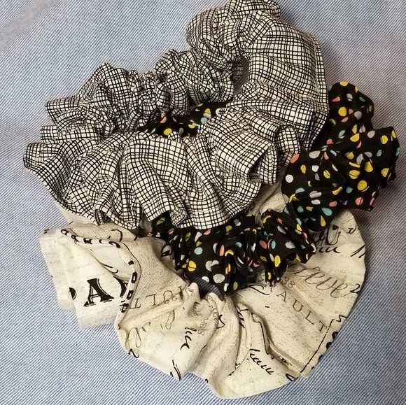 Bundle of three Scrunchies - Picture 1 of 7
